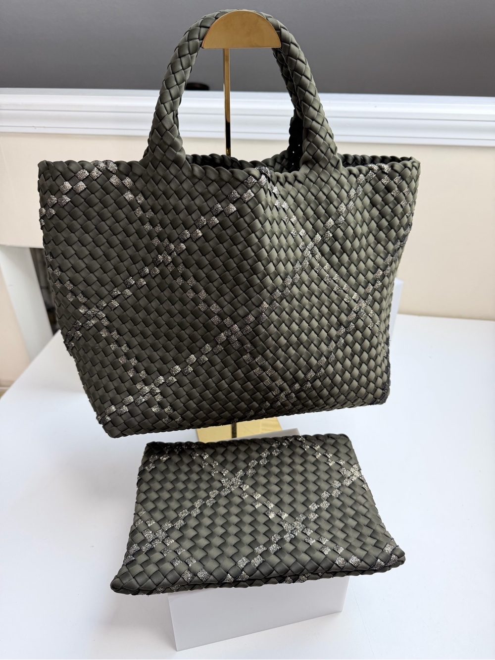 Naghedi St Barths Medium Bag in Verde